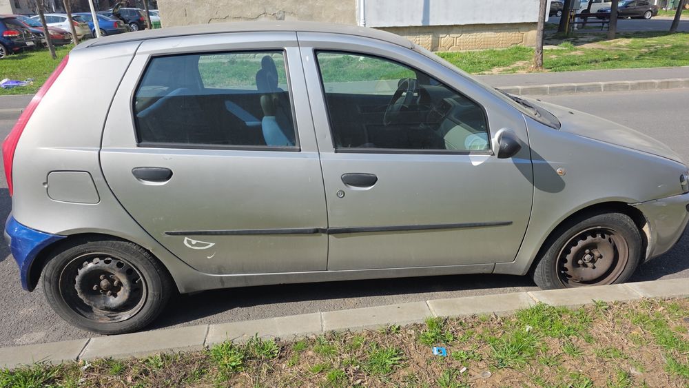 Vand fiat punto 2002