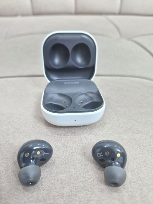 Samsung Galaxy buds 2