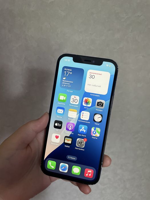 Айфон 12 64гб Apple