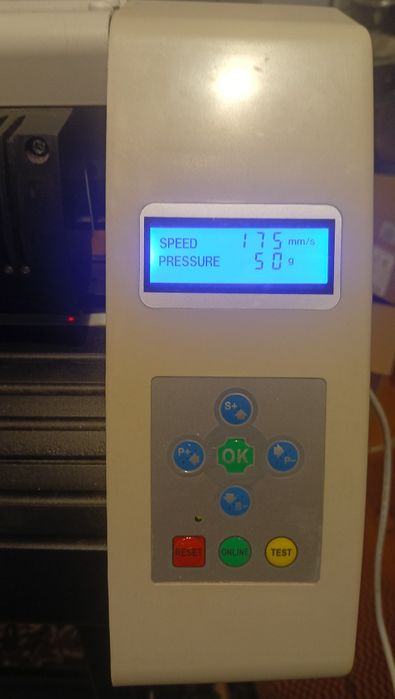 Режещ плотер Redsail rs 720 c.