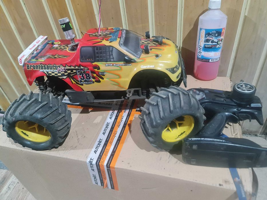 Mașinuța Rc combustibil