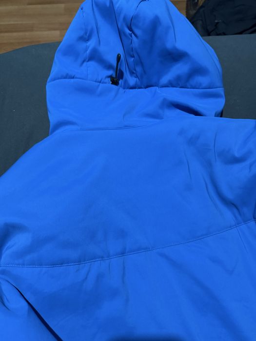 Vand geaca arcteryx