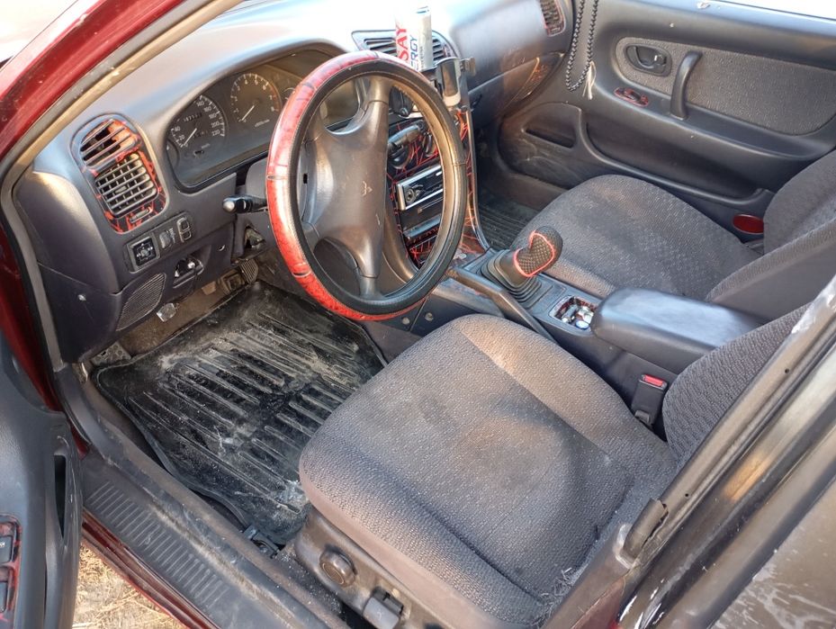 Продам Митсубиси Галант дутый