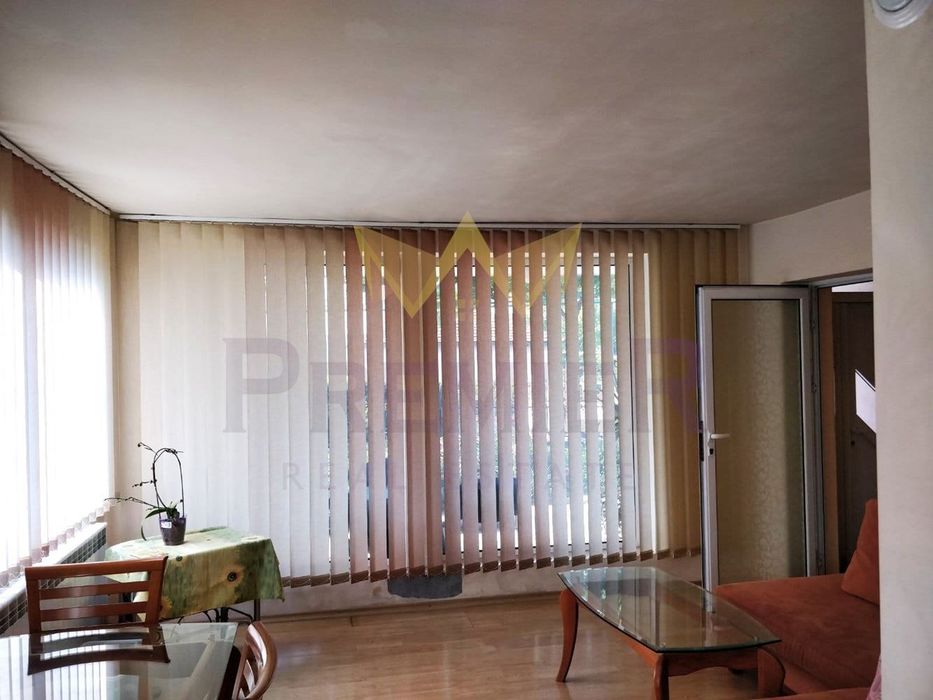 Продава се Къща в с. Страшимирово, Област Варна - 320 кв.м за 663 €/кв.м - Снимка #3