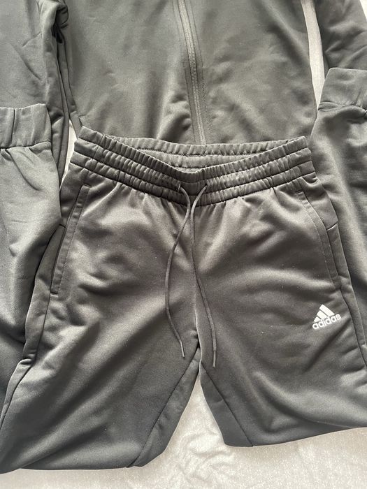 Оригинален дамски екип Adidas