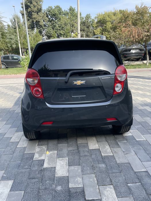 Chevrolet Spark AT