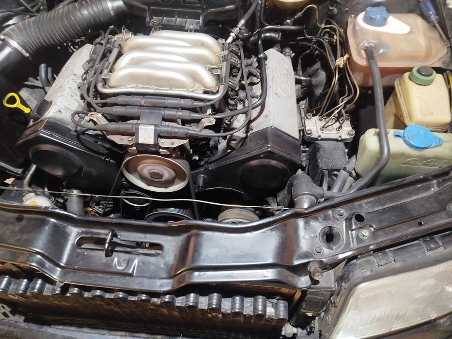 Продам Ауди 100 с4 2.6