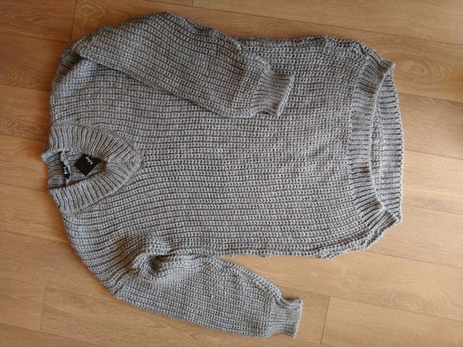 Топл зимен пуловер размер М-XL