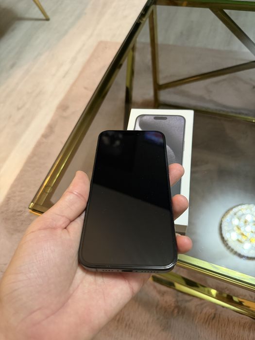 Vand Iphone 15 pro max 256