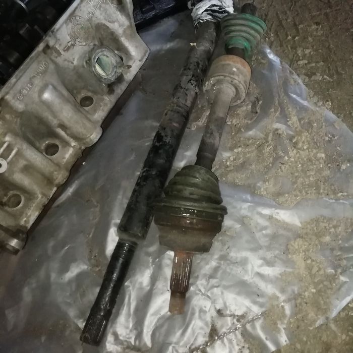 Продам запчасти на пассат б3