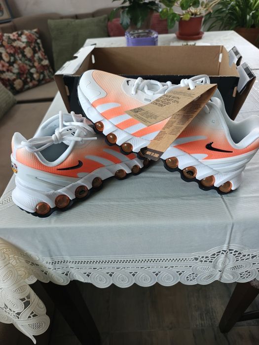 Нови маратонки Nike Air Max DN8