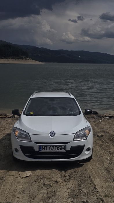 Vând renault megane 3 1.9