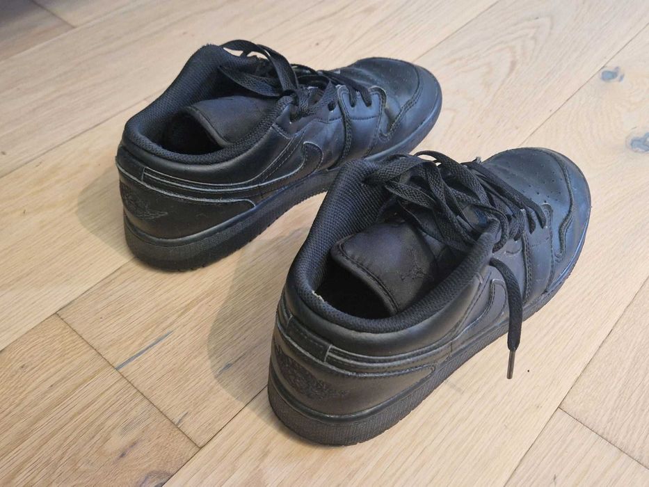 Pantofi Nike AIR JORDAN integral piele naturala, marimea 38.5.