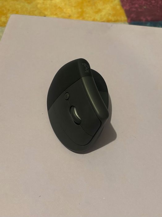 мишка Logitech LIFT черна / black mouse