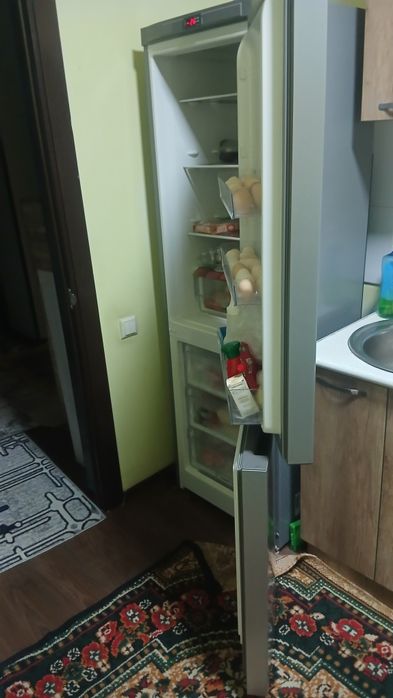 Muzlatgich indsit..ishlaydi