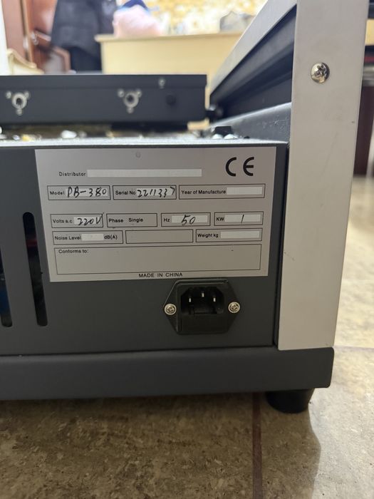 Термоклеевая машина. Компрессор.