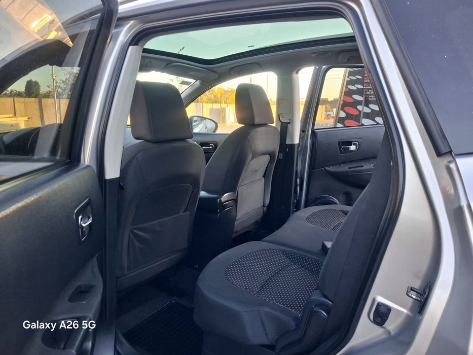 Nissan qashqai+2 // 7 locuri   2010   1,5 diesel 110 cp panoramic Navigație camera marșarier