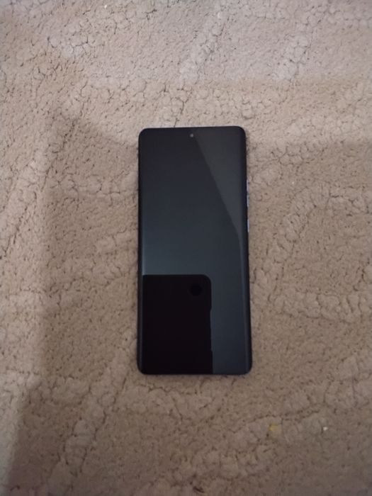 Motorola edge 50 pro 12+12 (512)