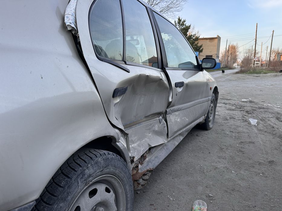 Nissan pimera 1994 года