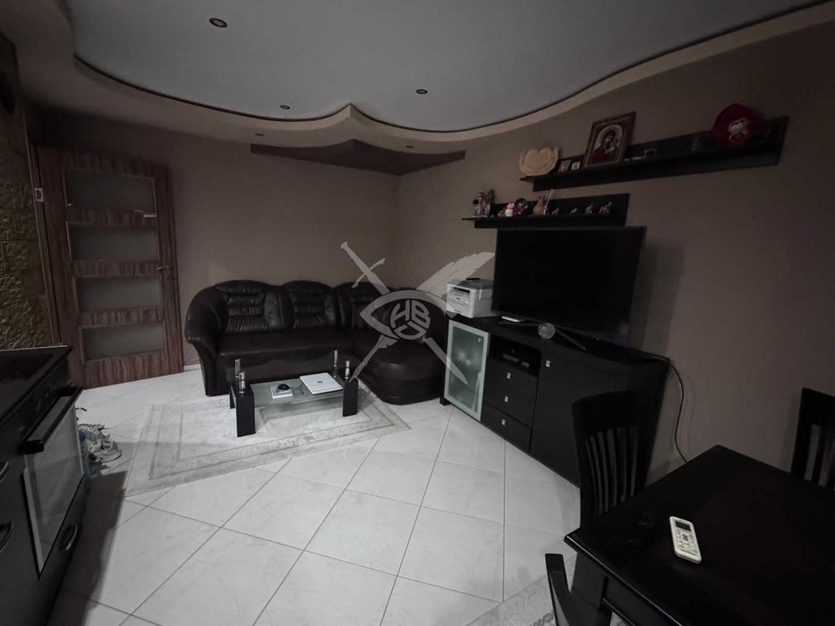 Продава се Двустаен апартамент в Средец - 64 кв.м за 1133 €/кв.м - Снимка #3