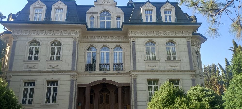 Fasad ishlari Travertin Marmarino Leanardo Luchento Bazalt Tyaga va ha