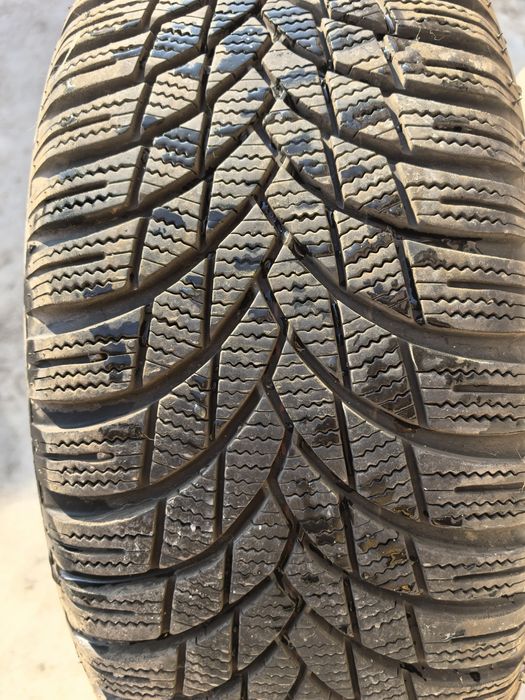 Гуми с железни джанти