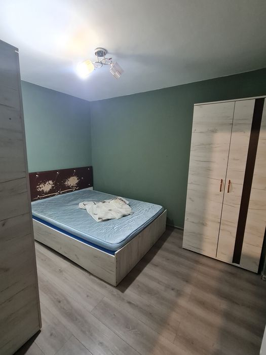 Apartament de închiriat