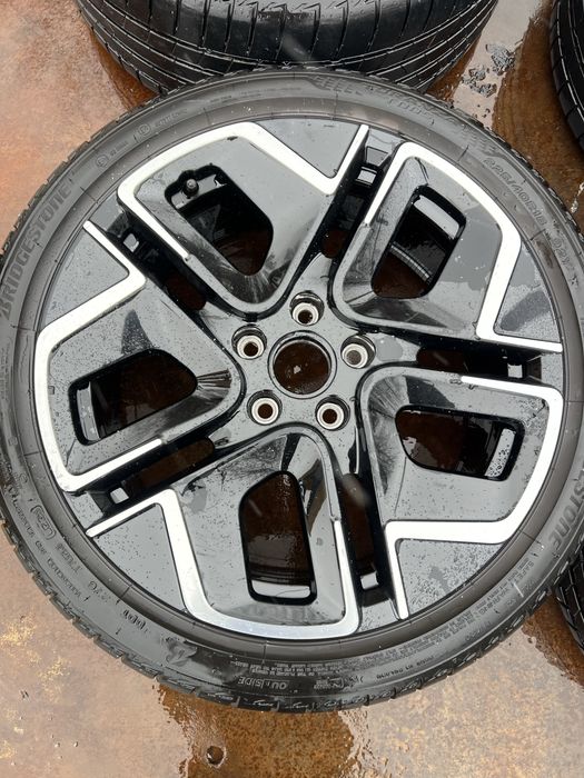 Vand jante volkswagen  golf 8 Gti R18 cu anvelope 225 40 18  vara