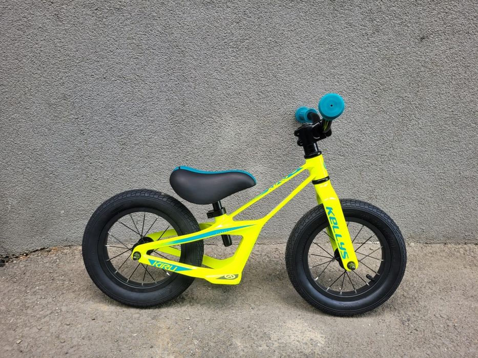 Vand bicicleta pentru copii