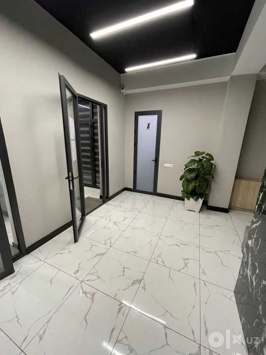 Сдам 100 м² Офис в Аренду. Ц-Квартал. метро Мирзо Улугбек. Чиланзар!