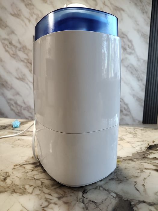 Овлажнител и ароматизатор TWE H-2A