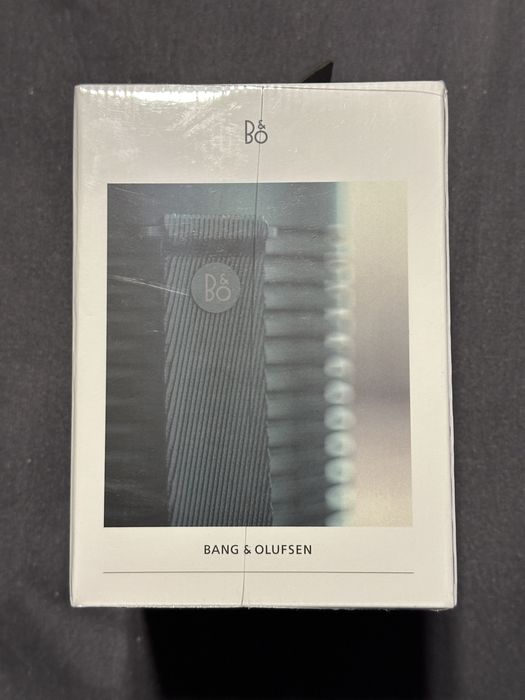 Чисто нова колонка Bang & Olufsen Explore