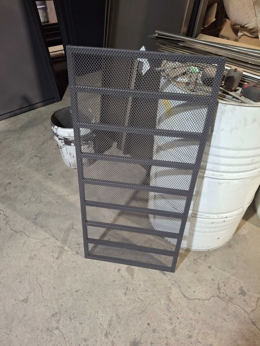 Метални врати за мазета и тавани входове,реетки