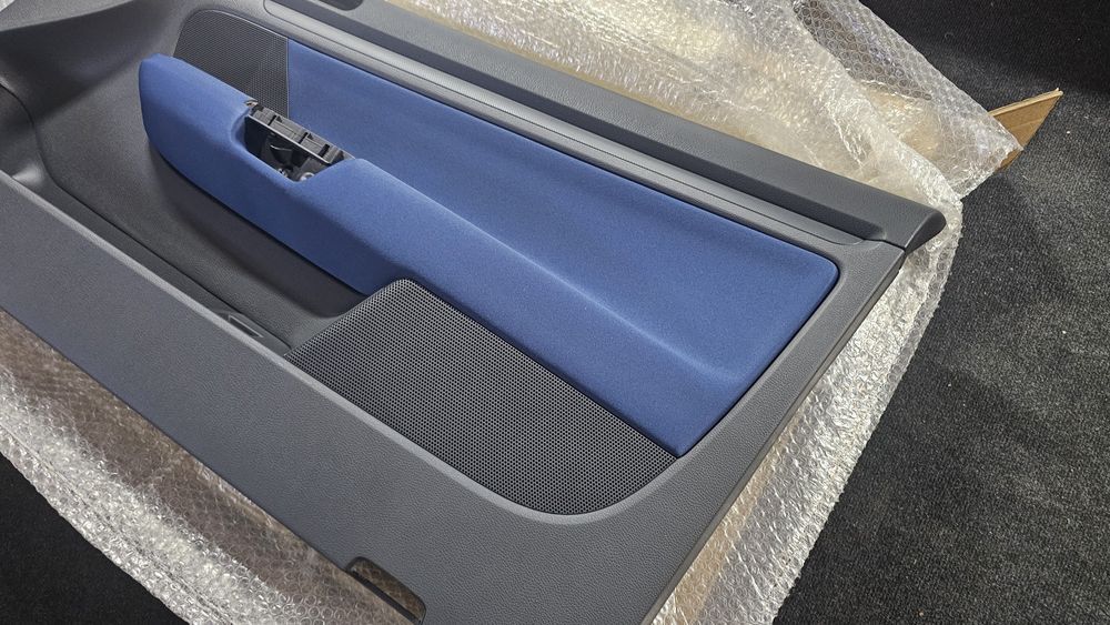 fata usa noua originala volkswagen golf 5 (dreapta fata/ 2usi)

cod oe