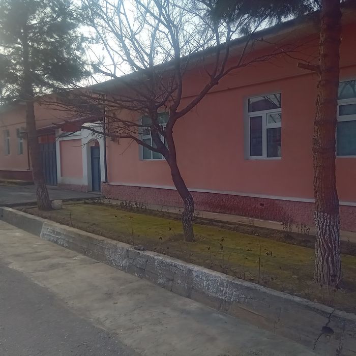 Котеж сотилади 70000$