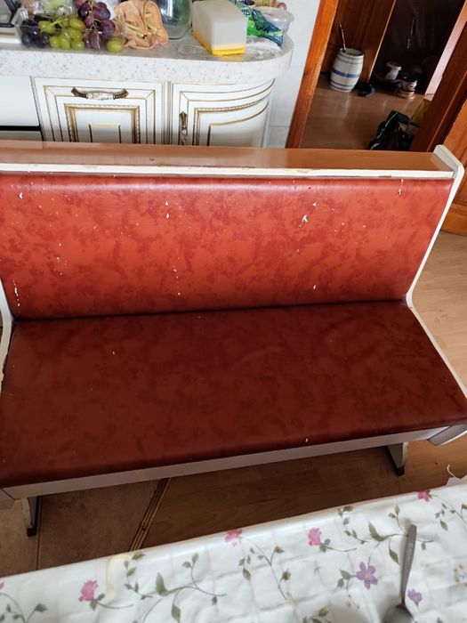 Отдам диваны даром