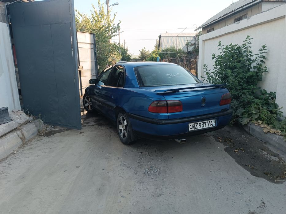 Продам Опель омега