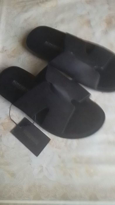 Мода и стиль мужская обувь,шлепанцы