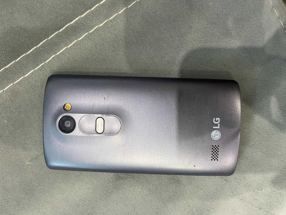 Смартфон LG Spirit H440N, 8GB, 4G.