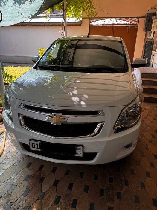 Продается Chevrolet Cobalt 4 позиции (A/T).
