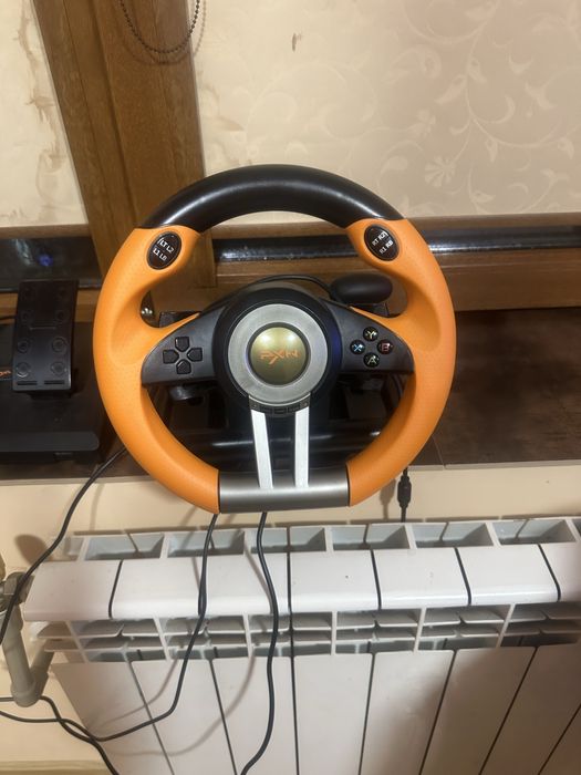 Продавам волан и педали