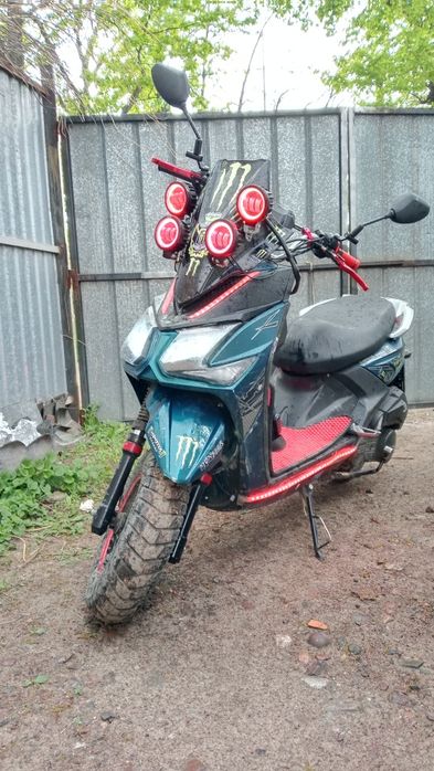 Продам мопед самурай 180куб