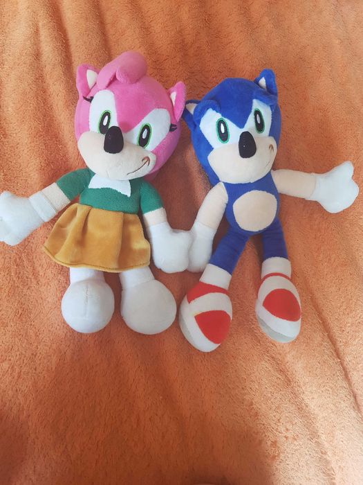 Vand jucarii de plus Catelusa vorbitoare, Maimuta interactiva, Sonic