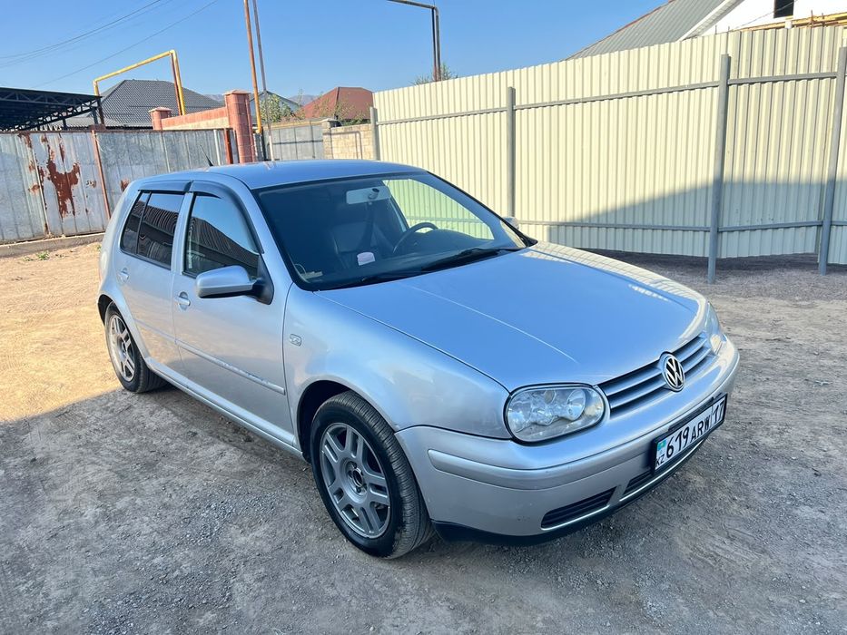 Volkswagen Golf 4