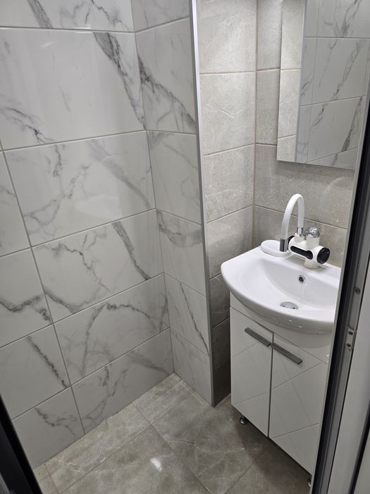 Продава се Офис в Пловдив, Кършияка - 30 кв.м за 2400 €/кв.м - Снимка #3