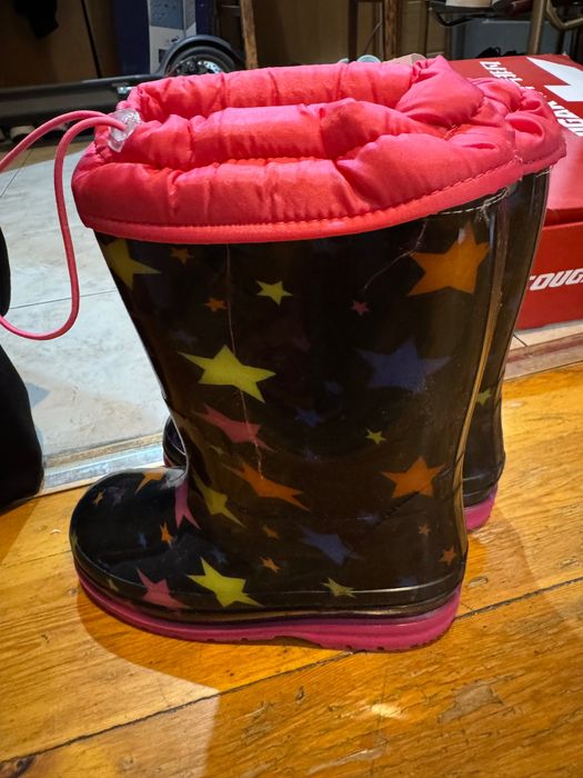 Новые детские сапожки 33 размера