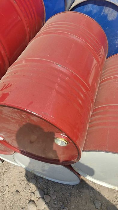 Бочка 200 литрлик кизил текис  химикатдан бошаган