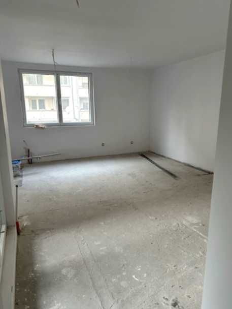 Продава се Магазин в София, Лагера - 135 кв.м за 2075 €/кв.м - Снимка #3