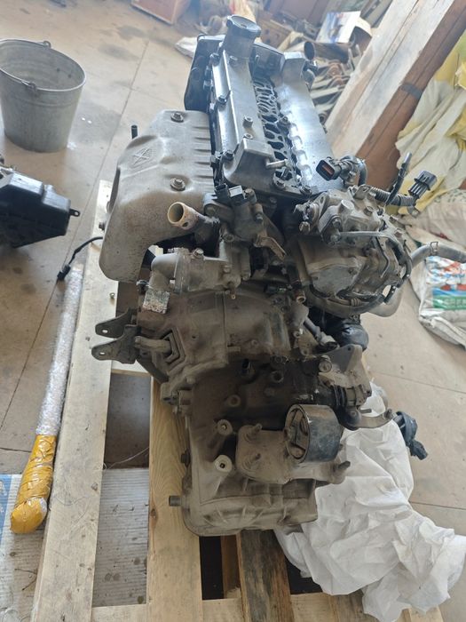 Двигатель 4g93.       .