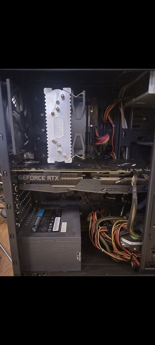 Rtx 2070 32 ram intel i5-8600k геймърска конфигурация